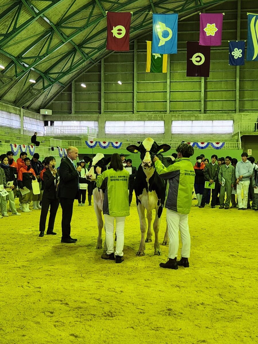 第16回全日本共進会において後継者育成プログラムを実施しました