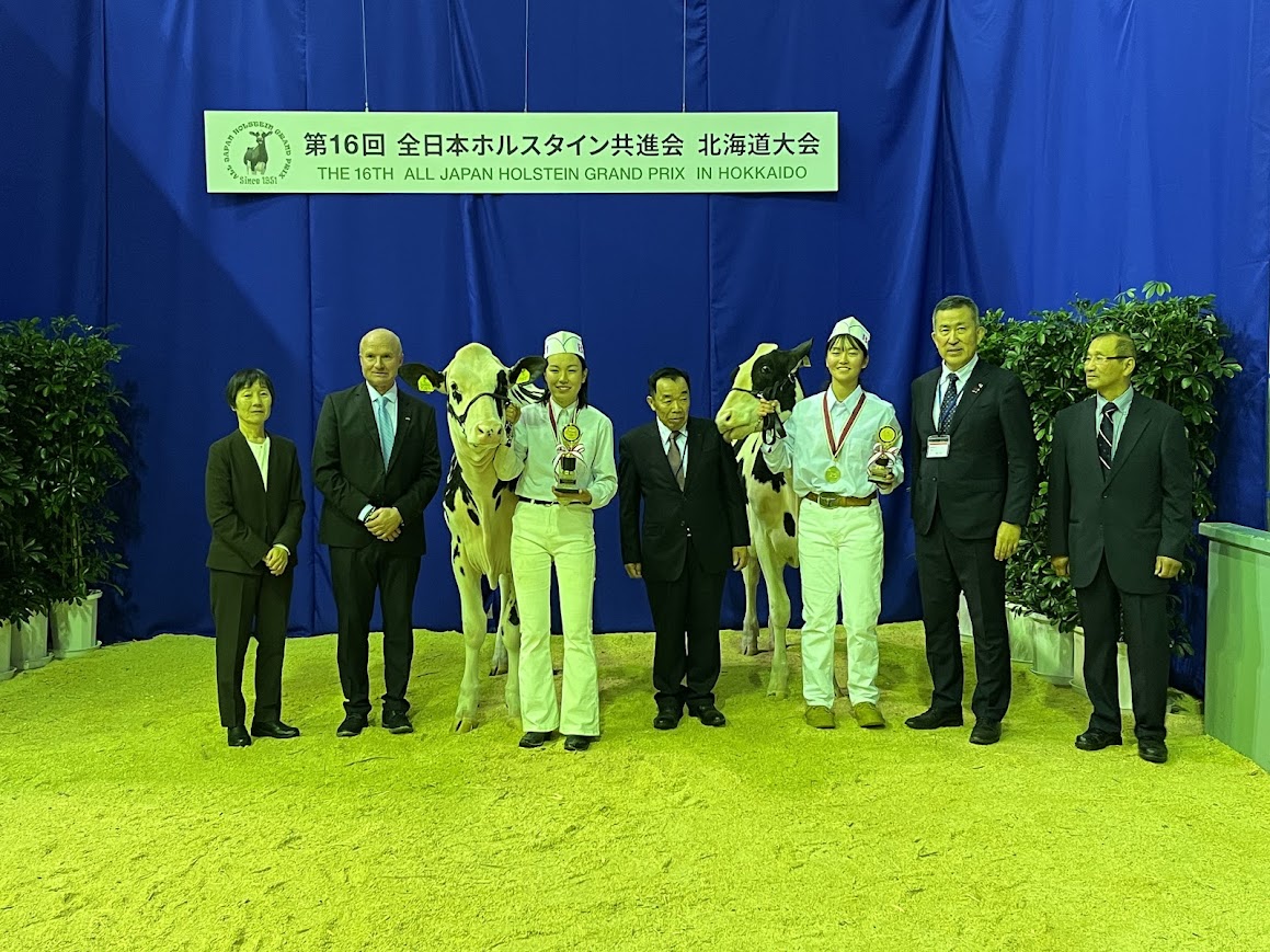 第16回全日本共進会において後継者育成プログラムを実施しました